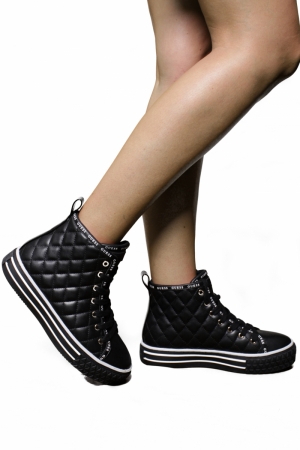  BLACK BLACK
