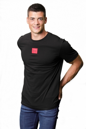  001 Black