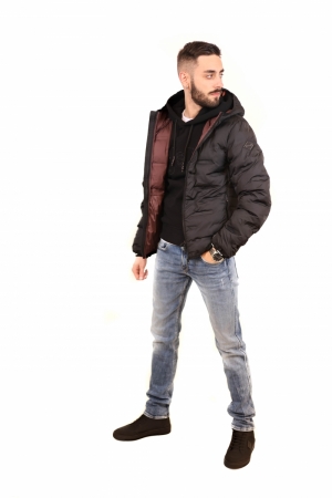  098 BLACK