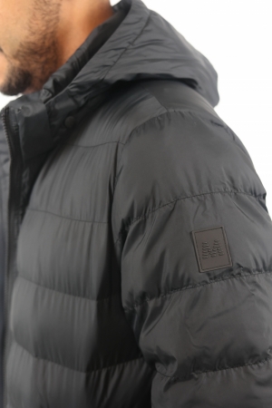  300275 Black