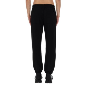  899 BLACK