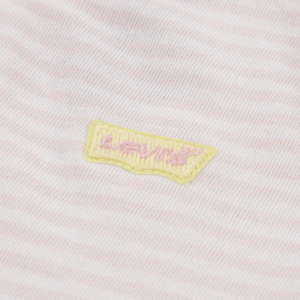  AKR PINK