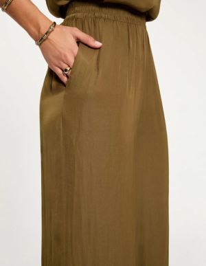  1145 VERT KAKI