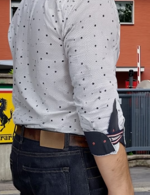  TOM