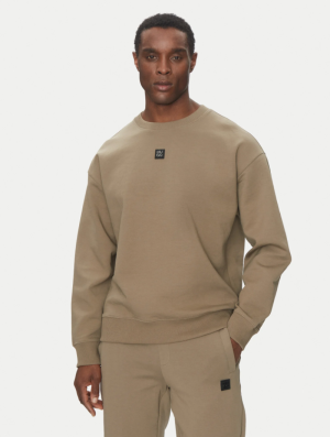  928