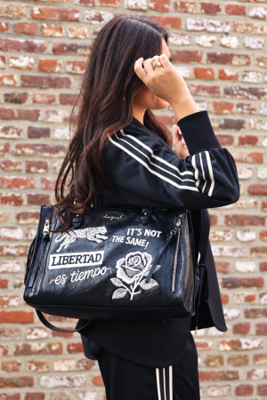 2000 BLACK