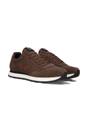 08 BROWN