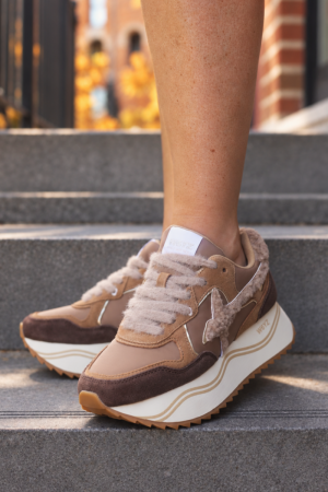 4D11 BROWN SOLE